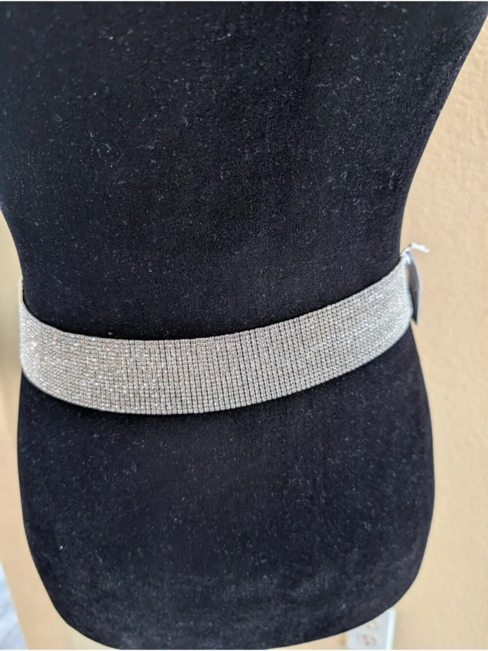 18‑Line Sparkling Rhinestone Belt – Adjustable Waist Chain w/ Extender (39–41